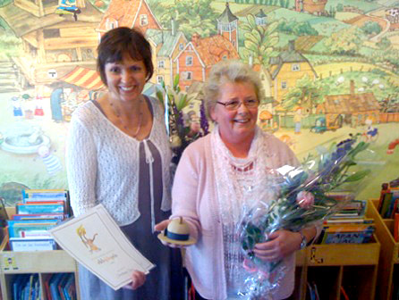 Christina Neu och Mona-Lenah Nordberg mottar Eldsj&auml;lspriset 2012